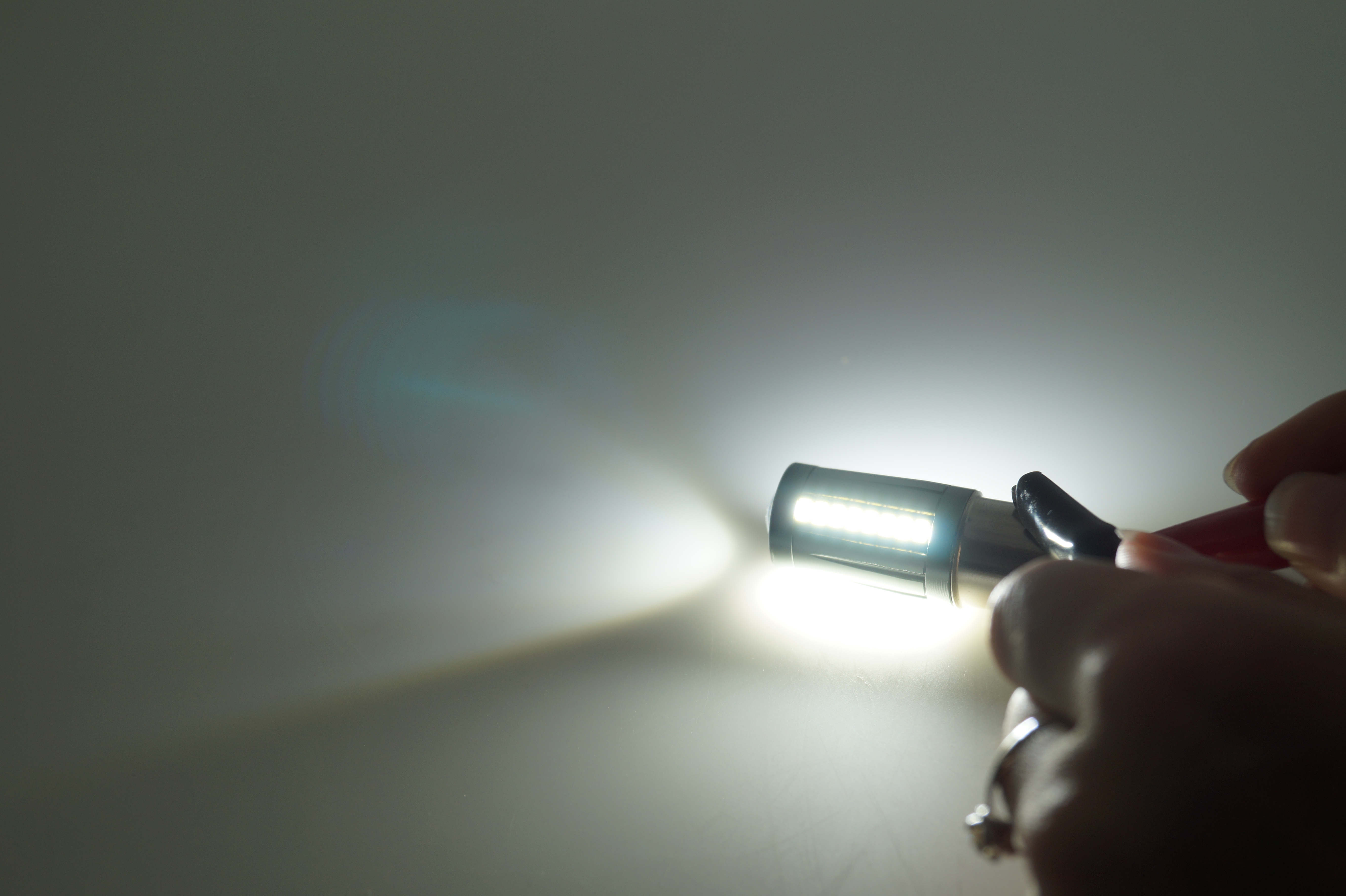 BA15S Bulbo de carro LED, l&acirc;mpada de carro LED para luz reversa, l&acirc;mpada de carro LED para luz do sinal de giro, l&acirc;mpada T20 LED reversa