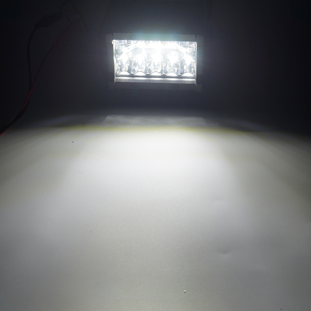 60W 4 polegadas Combinato de inunda&ccedil;&atilde;o Spot LED Bar Bar de luz do fabricante da China 